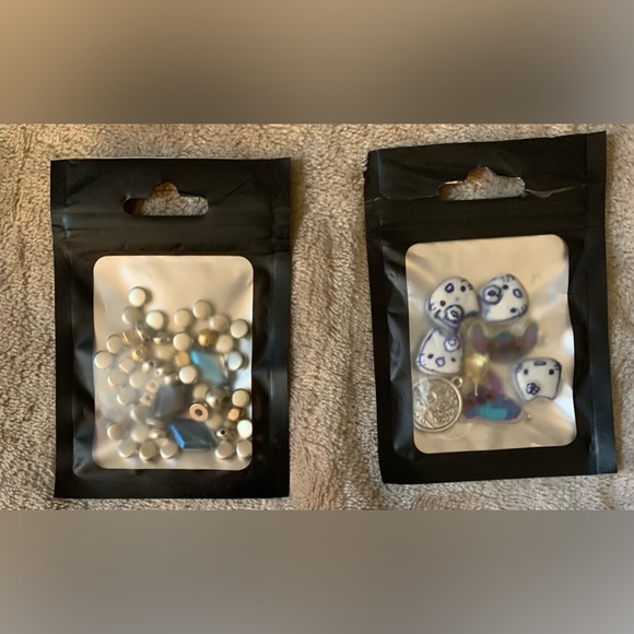 Assorted Bead Collection for Crafting - Picture 10 of 16